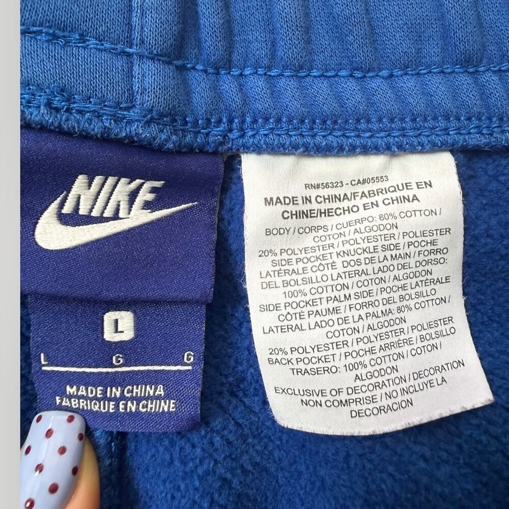 MEN'S NIKE CLUB FLEECE SWOOSH GRAPHIC SHORTS sz L - Picture 4 of 8